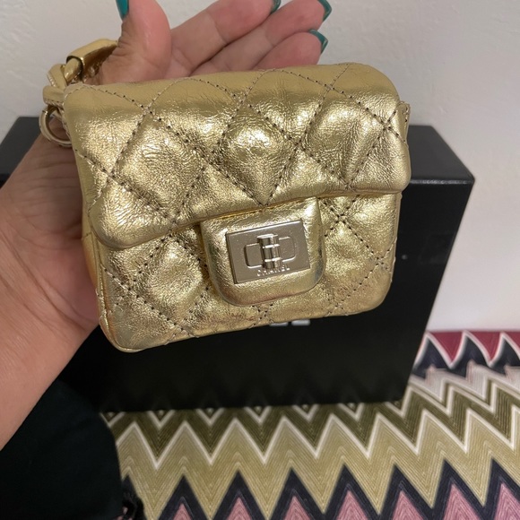 CHANEL Handbags - 🧿Vintage Chanel vintage ankle mini bag light gold rare to find fabulous piece